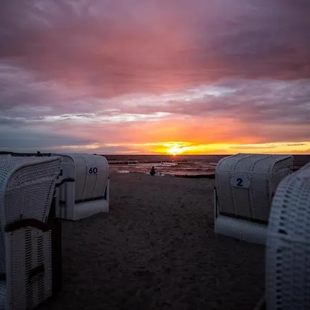 Waterkant - Fewos Am Mit Aparthotel 4*